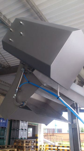 uchylna zapadnia 2- fot